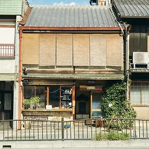 gojo-guest-house.hotels-in-kyoto.org/