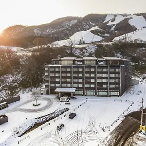 Resort Ki Niseko ****