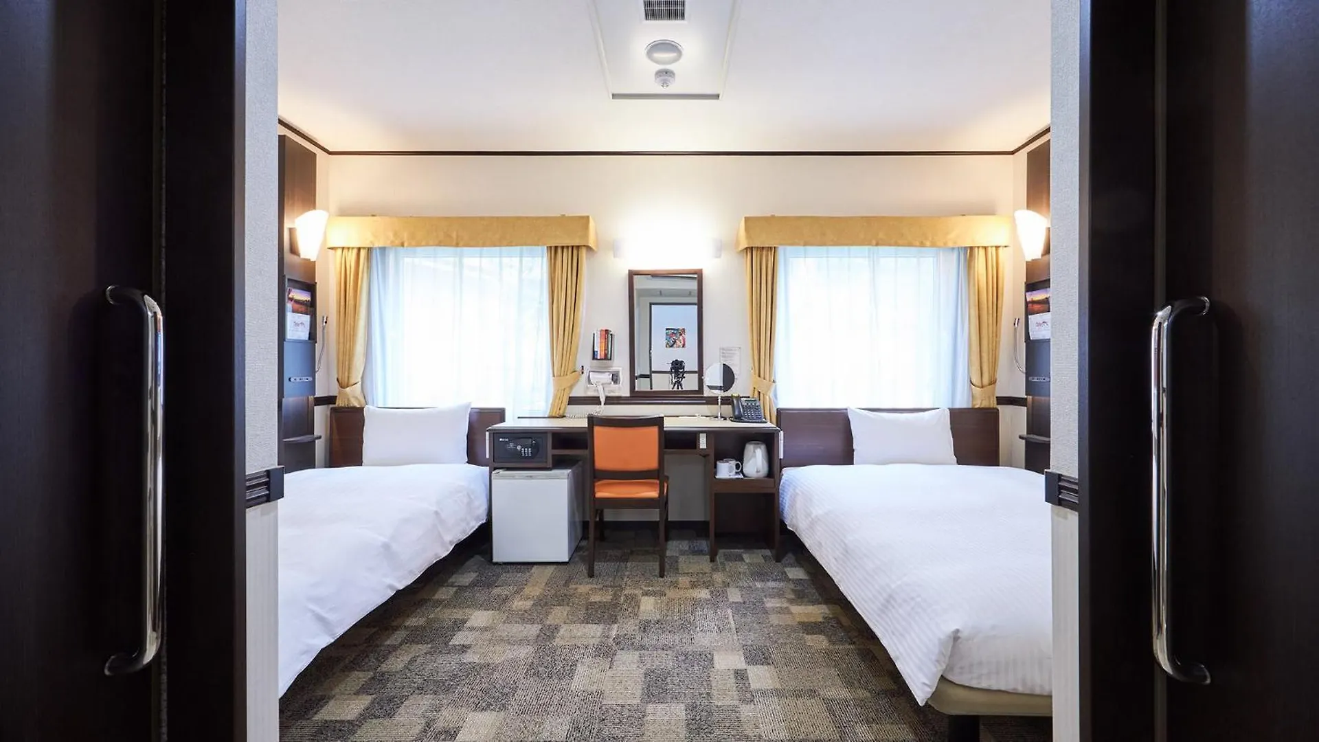 Toyoko Inn Tokyo Ueno Tawaramachi Eki