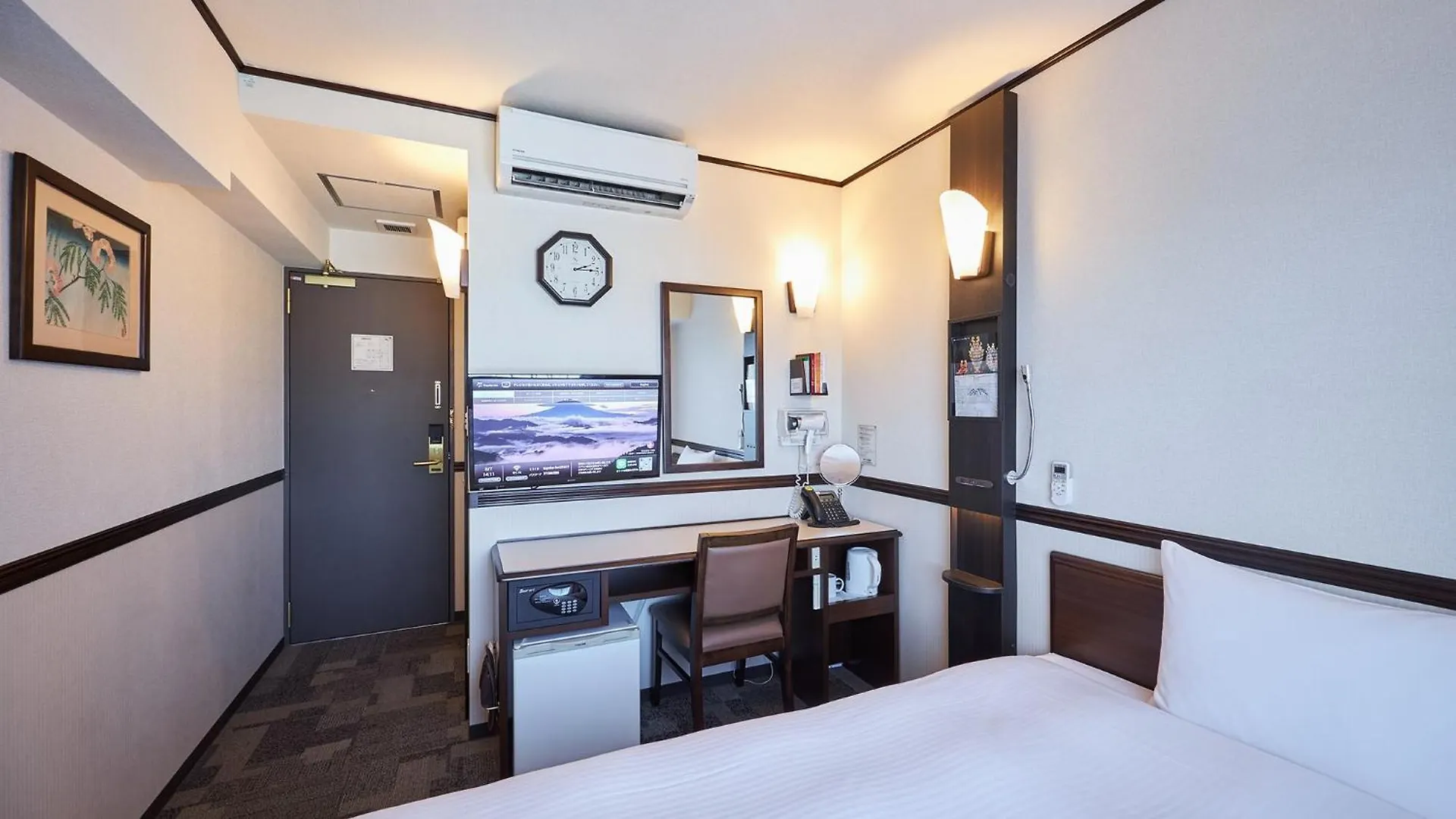 Toyoko Inn Tokyo Ueno Tawaramachi Eki Hotell