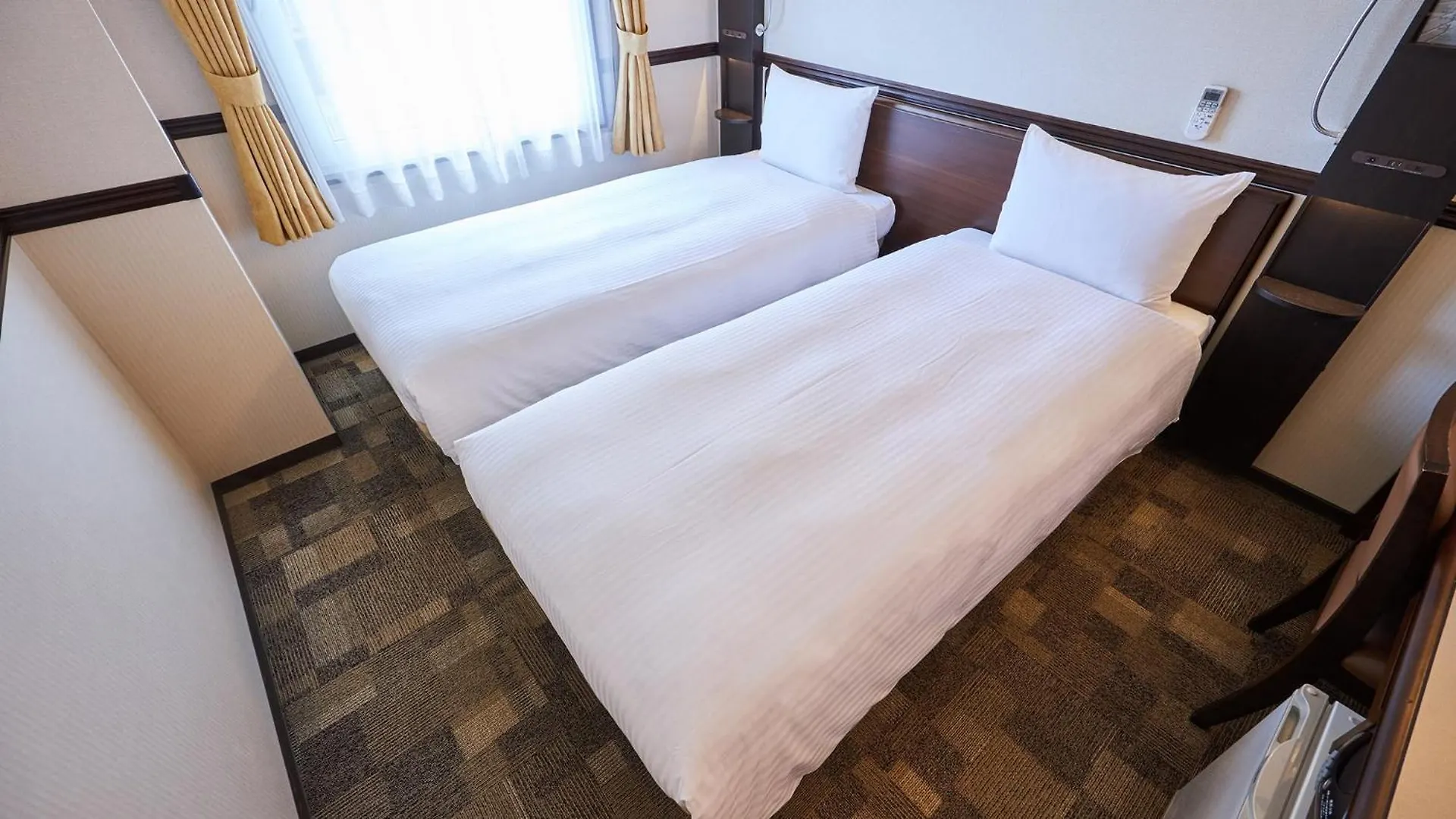 Toyoko Inn Tokyo Ueno Tawaramachi Eki
