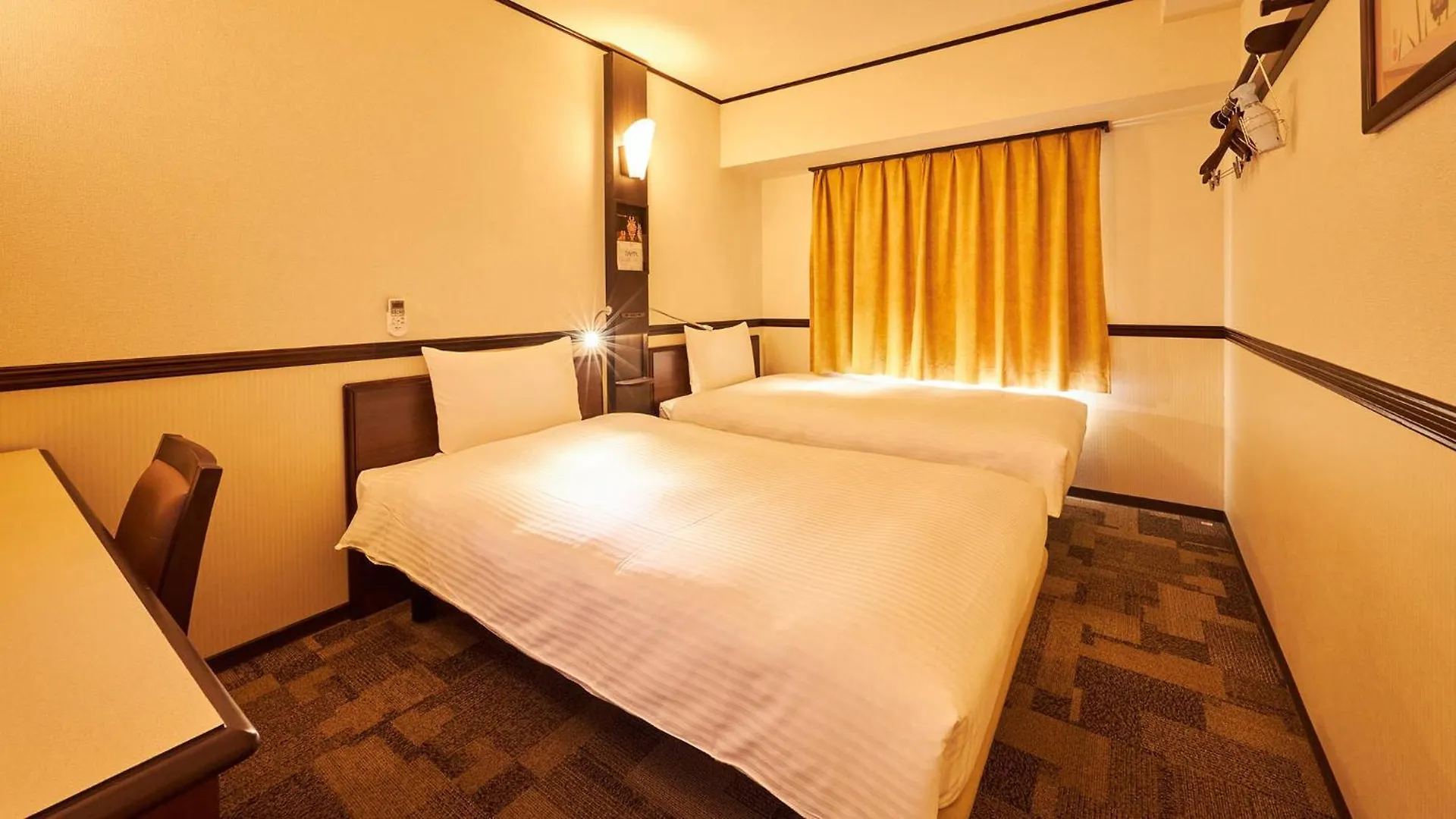 Toyoko Inn Tokyo Ueno Tawaramachi Eki Hotell