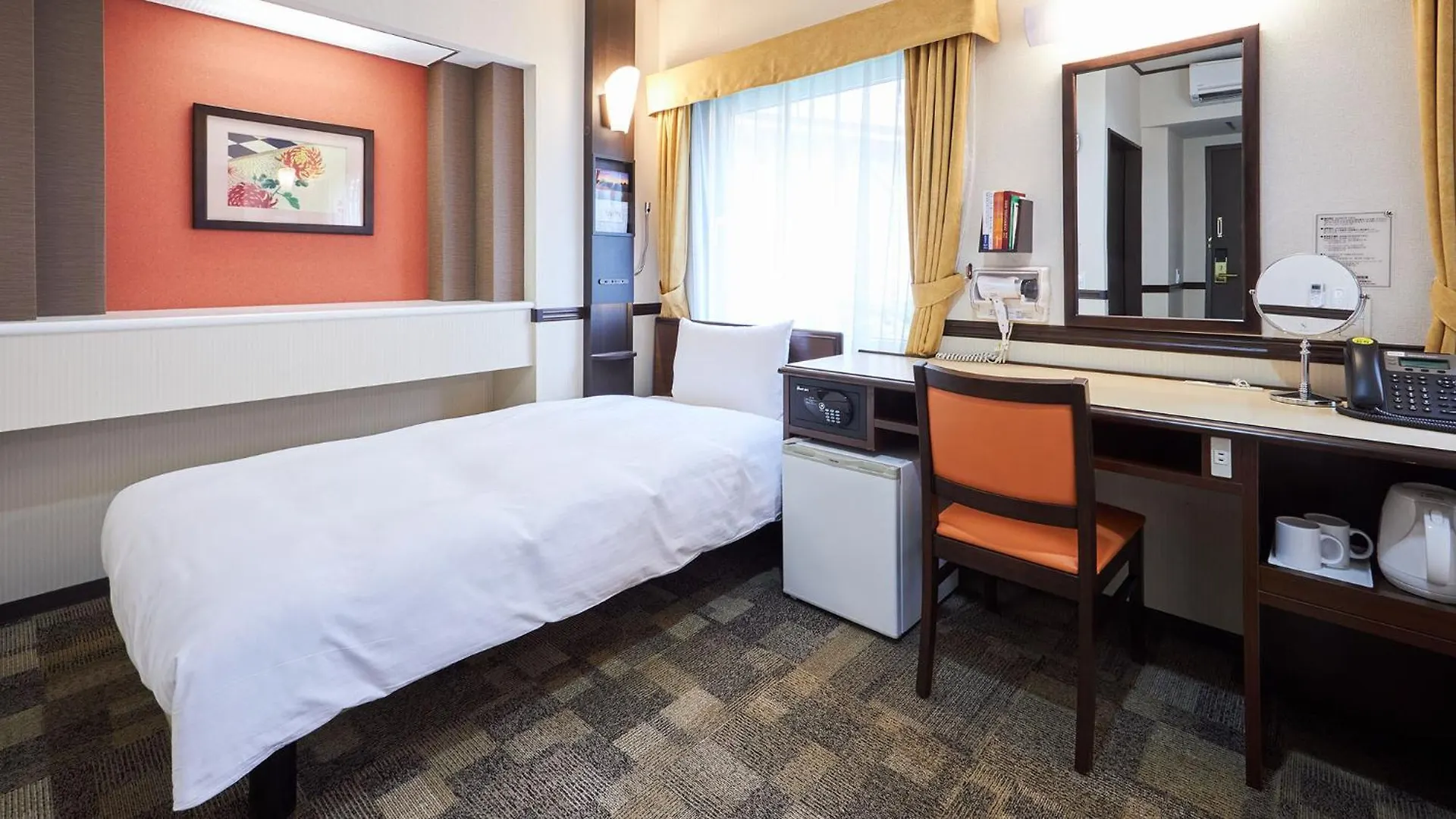 Toyoko Inn Tokyo Ueno Tawaramachi Eki 3*,