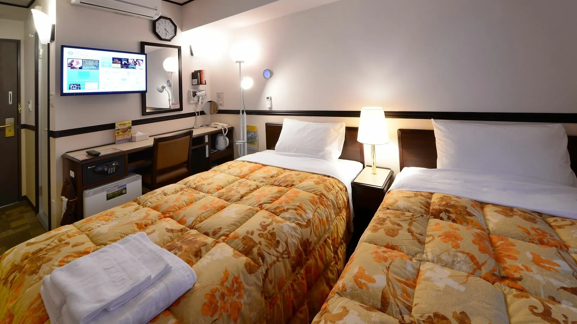 *** Hotell Toyoko Inn Tokyo Ueno Tawaramachi Eki Japan