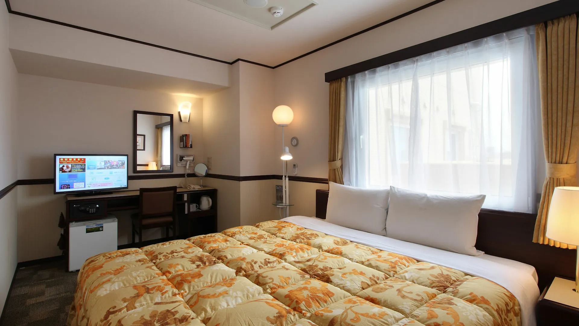 Toyoko Inn Tokyo Ueno Tawaramachi Eki Hotell