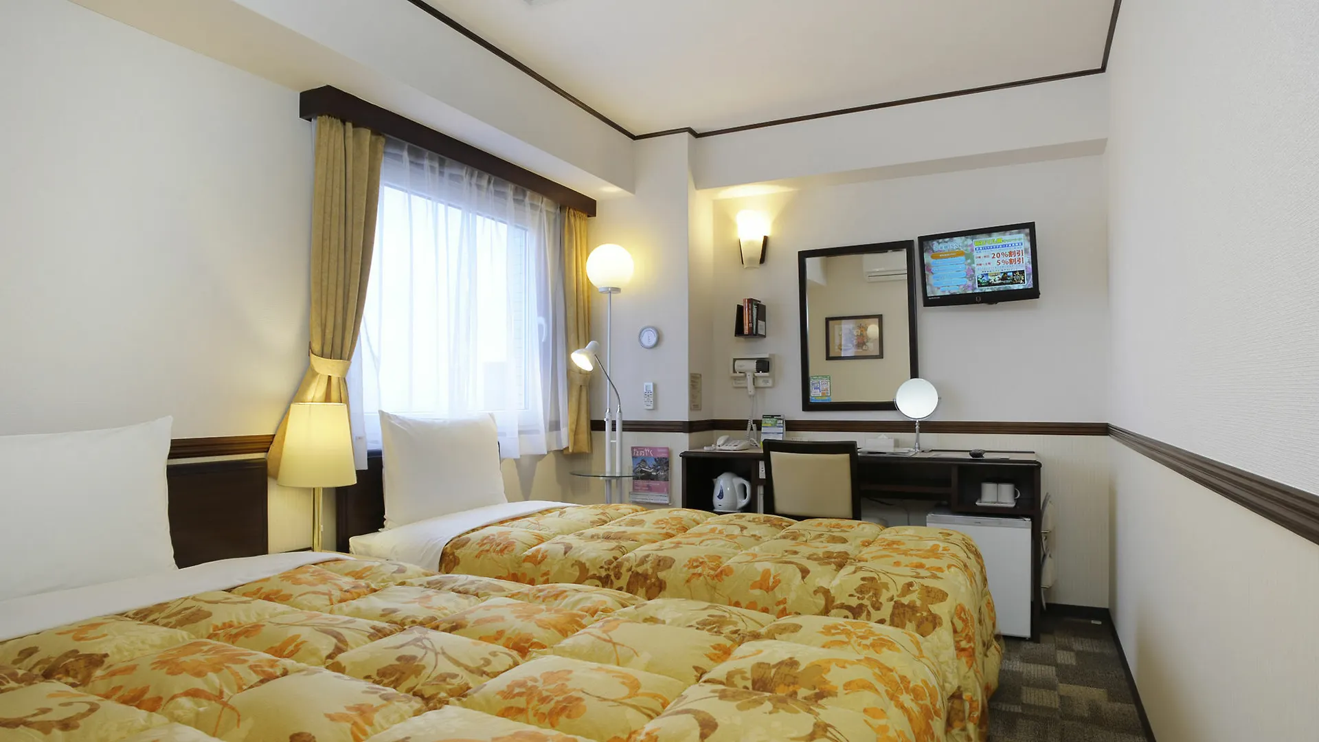 Toyoko Inn Tokyo Ueno Tawaramachi Eki Japan